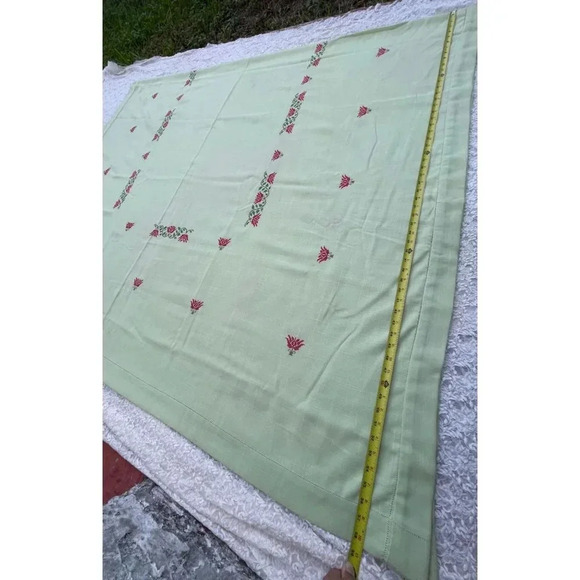 58x67 Handmade Needlepoint Cross Stitch Flower Cotton Table Cloth Light Green - Picture 3 of 12